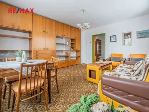 Prodej rodinného domu, Stochov, Dlážděná, 137 m2