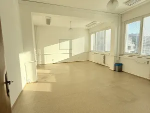 Pronájem kanceláře, Liberec, 1. máje, 84 m2