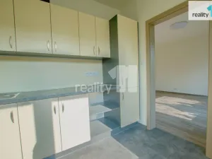 Pronájem bytu 2+1, Liberec - Liberec V-Kristiánov, Skalní, 52 m2