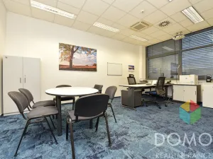 Pronájem kanceláře, Zdice - Černín, 525 m2