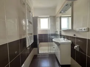 Pronájem bytu 2+1, České Budějovice - České Budějovice 6, Čechova, 51 m2