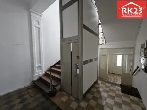 Prodej bytu 2+1, Mariánské Lázně, Hlavní třída, 72 m2