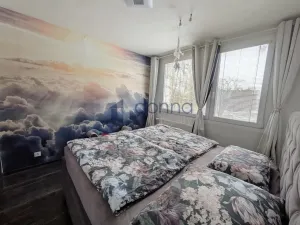 Pronájem bytu 3+kk, Praha, Štětínská, 69 m2