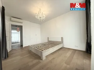 Pronájem bytu 3+kk, Dolní Břežany, Náměstí Na Sádkách, 91 m2