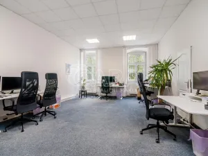 Pronájem kanceláře, Praha - Záběhlice, Za potokem, 270 m2