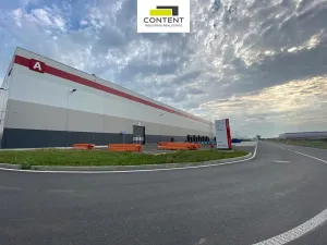 Pronájem skladu, Lovosice, 8330 m2