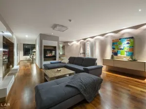 Pronájem atypického bytu, Brno - Štýřice, Pražákova, 332 m2