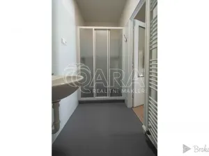 Pronájem bytu 1+1, Praha - Kbely, Semilská, 30 m2