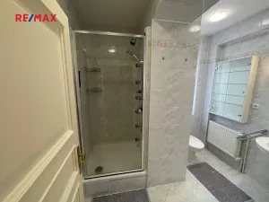 Pronájem bytu 5+1, Karlovy Vary, Krále Jiřího, 180 m2