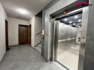 Pronájem bytu 1+kk, Kvasiny, 40 m2