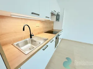Pronájem bytu 2+kk, České Budějovice, Hálkova, 45 m2