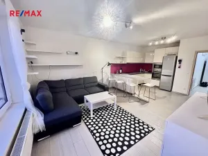 Pronájem bytu 2+kk, Pardubice, Jana Hrubého, 62 m2