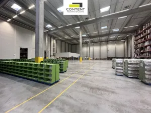 Pronájem skladu, Hradec Králové - Plotiště nad Labem, Náchodská, 7018 m2