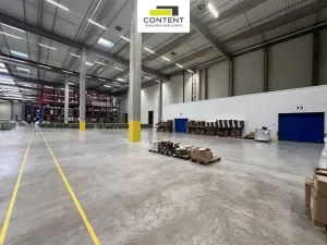 Pronájem skladu, Hradec Králové - Plotiště nad Labem, Náchodská, 7018 m2