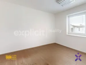 Pronájem kanceláře, Vizovice, Masarykovo nám., 15 m2