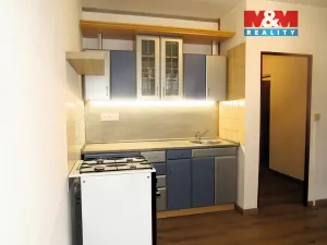 Pronájem bytu 2+1, Holoubkov, 39 m2