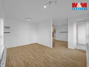 Prodej bytu 1+kk, Hradec Králové, Rybova, 41 m2