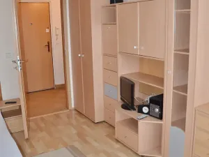 Pronájem bytu 3+kk, Praha - Kobylisy, Šimůnkova, 63 m2
