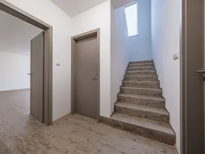 Prodej rodinného domu, Bělá pod Bezdězem, Jarní, 174 m2