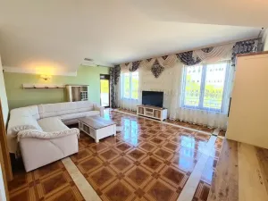 Prodej bytu 4+kk, Pula, Chorvatsko, 305 m2