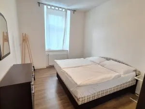 Prodej bytu 3+1, Teplice, Zeyerovo náměstí, 114 m2