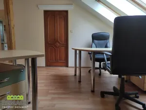 Pronájem kanceláře, Uherské Hradiště, Mariánské náměstí, 35 m2