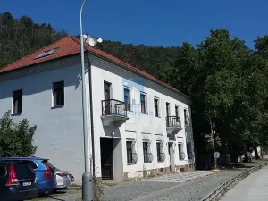 Pronájem kanceláře, Praha, Zbraslavská, 87 m2