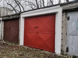 Pronájem garáže, Kolín - Kolín II, V Kasárnách, 19 m2