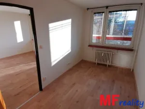 Pronájem bytu 3+1, Hradec Králové, Třebechovická, 66 m2