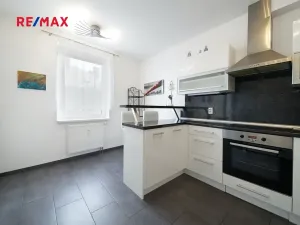 Pronájem bytu 2+1, Plzeň, Černická, 65 m2