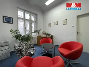 Pronájem kanceláře, Praha - Karlín, Sokolovská, 174 m2