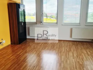Pronájem bytu 2+1, Nový Šaldorf-Sedlešovice - Nový Šaldorf, Dlouhá, 100 m2