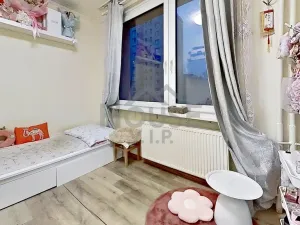 Prodej bytu 3+kk, Praha - Kamýk, Cholupická, 46 m2