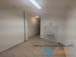 Prodej obchodního prostoru, Přerov - Přerov I-Město, nábř. Protifašistických bojovníků, 93 m2