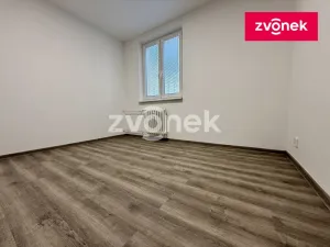 Prodej bytu 3+1, Uherský Brod, nám. 1. máje, 61 m2
