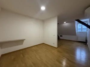 Pronájem bytu 2+kk, Praha - Karlín, Sokolovská, 89 m2