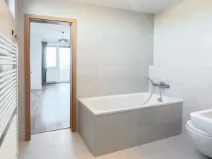 Pronájem bytu 3+kk, Praha - Strašnice, Zvěřinova, 85 m2