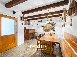 Prodej rodinného domu, Řásná, 179 m2