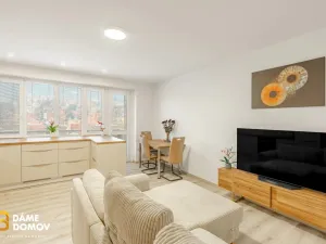 Prodej bytu 3+kk, Zlín, Věžové domy, 64 m2