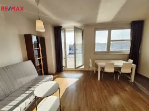 Pronájem bytu 1+kk, Praha - Ďáblice, Nad Akcízem, 34 m2