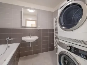 Pronájem bytu 2+kk, Praha - Letňany, Letovská, 69 m2