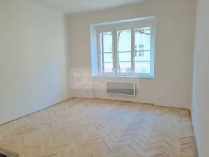 Pronájem bytu 2+kk, Praha - Žižkov, Domažlická, 55 m2