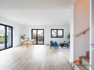 Prodej rodinného domu, Lovčice, 164 m2