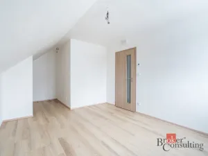 Prodej rodinného domu, Lovčice, 164 m2