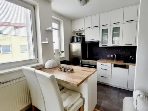 Prodej bytu 2+kk, Praha, Harmonická, 50 m2