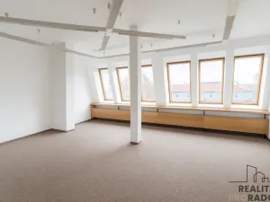 Pronájem kanceláře, České Budějovice, Rudolfovská tř., 23 m2