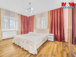 Prodej rodinného domu, Kladno - Švermov, Třebízského, 180 m2