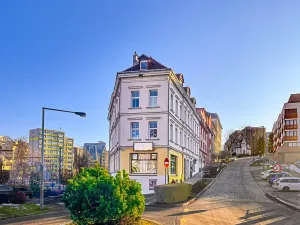 Prodej bytu 2+1, Liberec, Na Perštýně, 94 m2