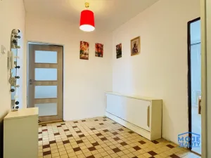 Prodej bytu 3+1, Plzeň - Lobzy, Pod Vrchem, 62 m2