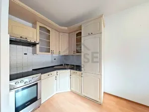 Prodej bytu 1+kk, Praha - Vysočany, Poděbradská, 34 m2